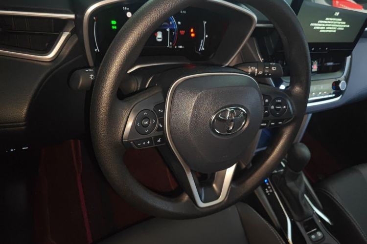 Used Toyota FRONTLANDER 2024 2.0L CVT Leading Plus Edition
