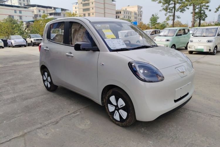 Used Wuling Hongguang MINIEV 2025 Four-Door Version Advanced Edition
