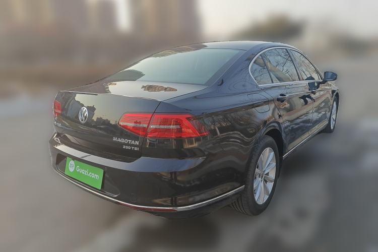 Used Volkswagen Magotan 2018 330TSI DSG Advanced Model
