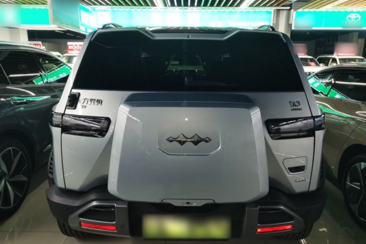 Used Formula Leopard Titanium 3 2025 501 km All-Wheel Drive Intelligent Driving Max Edition
