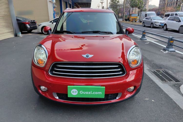 Used  Countryman 2011 1.6L ONE
