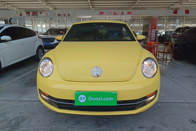 Used Volkswagen Beetle 2015 180TSI model
