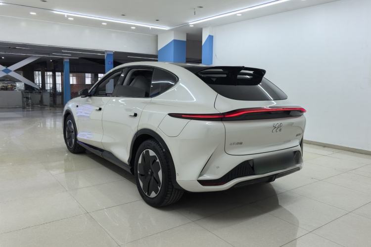 Used  LS7 2023 90 kWh Elite Rear-Drive Version
