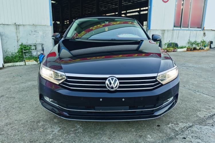 Used Volkswagen Magotan 2019 330TSI DSG Luxury Version China VI Standard
