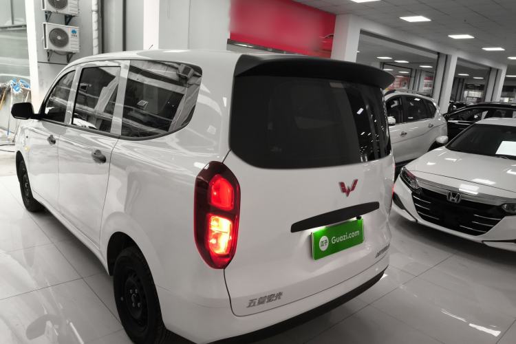 Used Wuling Hongguang New Energy 2024 All-Electric Model 300KM Practical Version
