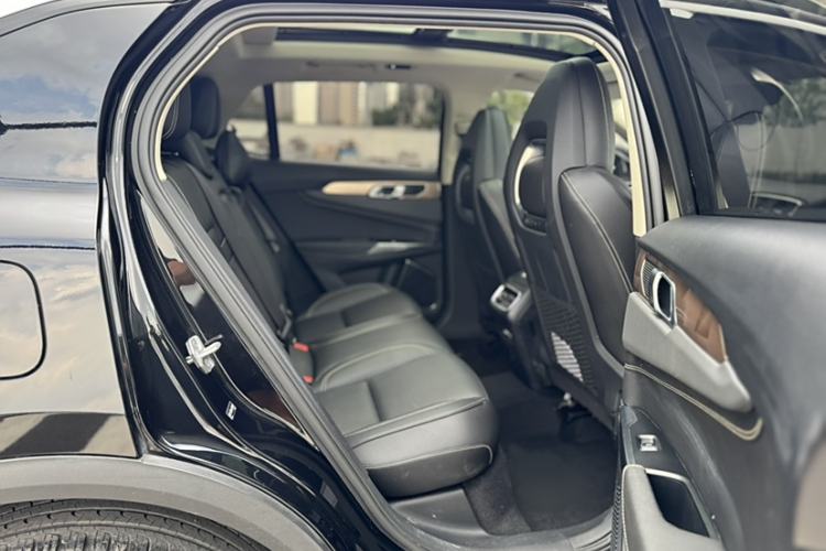 Used Lynk & Co 01 2019 2.0T Two-Wheel-Drive Pro Version China VI Standard
