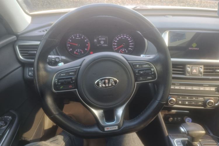 Used Kia K5 2016 1.6T Automatic LUX
