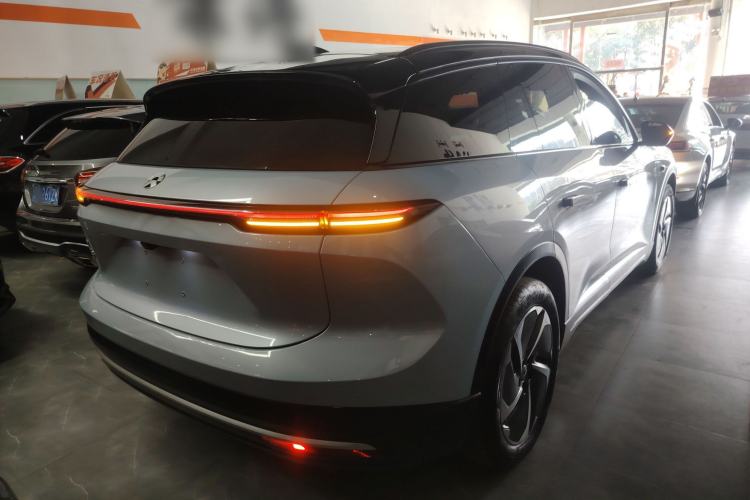 Used Nio ES6 2023 75 kWh
