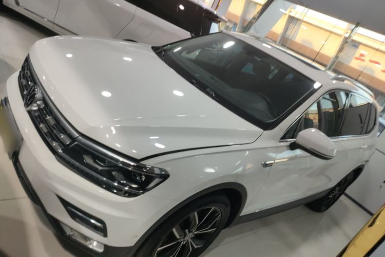 Used Volkswagen Tiguan L 2019 330TSI Automatic Two-Wheel Drive Smart Luxury Version China V Emission Standard