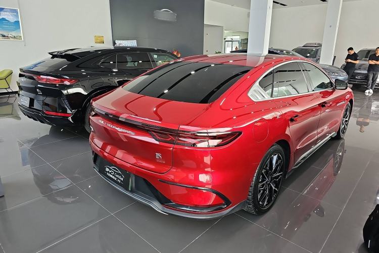 Used BYD Han 2023 EV Champion Edition 610KM All-Wheel-Drive Flagship Model
