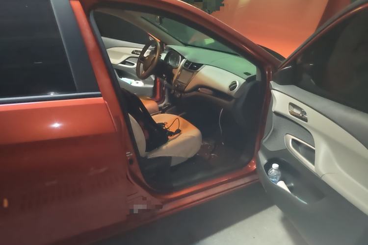 Used Chevrolet Sail 2015 Sail 3 1.5L AMT Happiness Sunroof Edition
