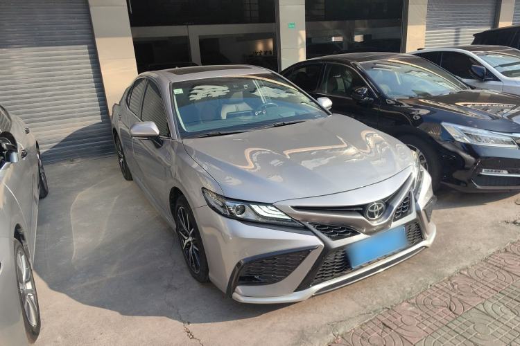 Used Toyota Camry 2021 2.0S FENGSHANG Edition
