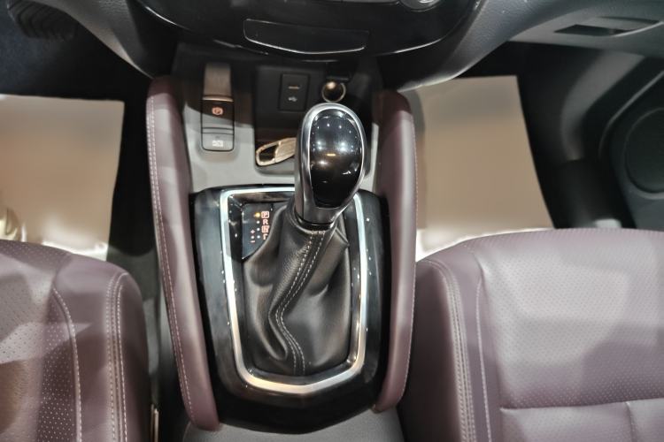 Used Nissan Qashqai 2021 2.0L CVT Luxury Navigation Edition
