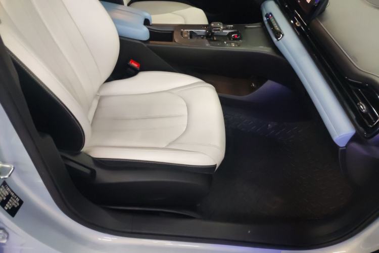 Used GAC Trumpchi EMPOW 2023 Shadow Leopard H Smart Hybrid Edition
