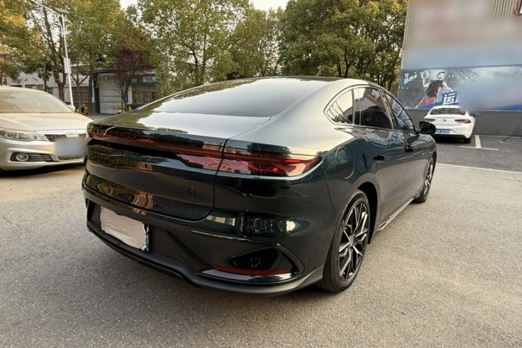 Used BYD Han 2022 EV 610 km All-Wheel-Drive Qianshan Cui Limited Edition
