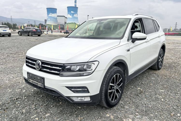 Used Volkswagen Tiguan L 2017 330TSI Automatic Two-Wheel Drive Luxury Edition
