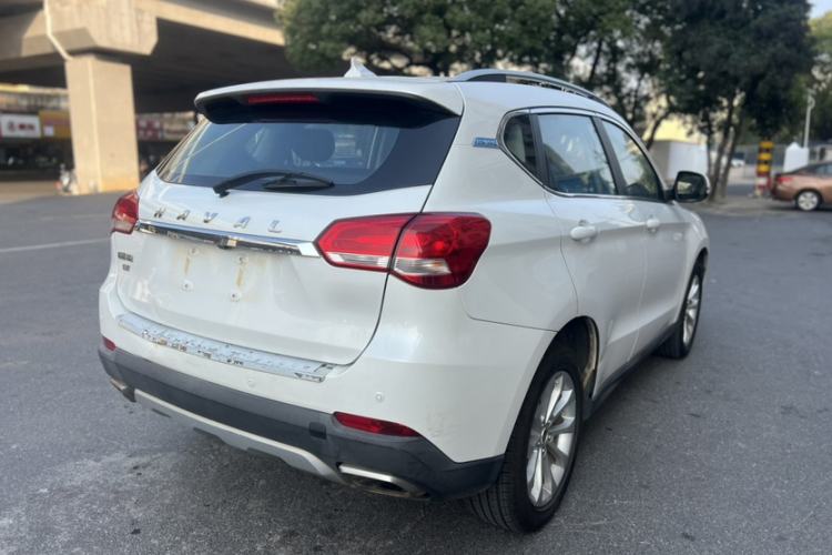 Used Haval H2 2017 Blue Label 1.5T Manual Two-Wheel Drive Elite Model