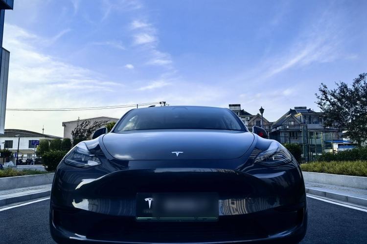 Used Tesla Model Y 2024 Rear-Wheel-Drive Version
