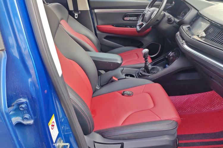 Used Haval H2s 2017 Red-Label 1.5T Manual Elite Model
