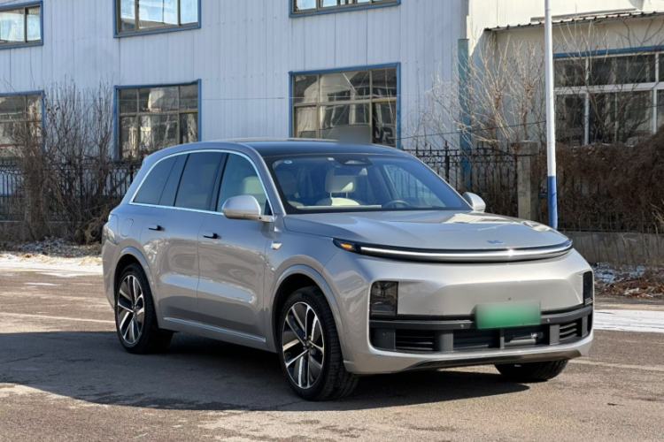 Used Li Auto L8 2023 Pro Model
