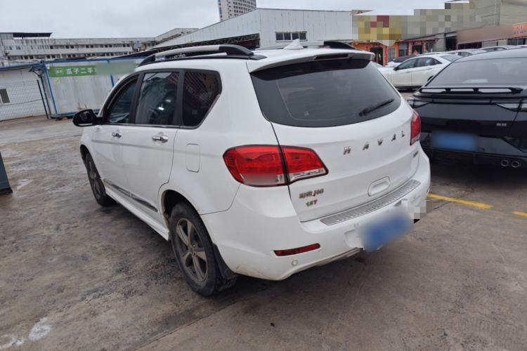 Used Haval H6 2016 Upgraded Model 1.5T Manual Two-Wheel Drive Value Edition