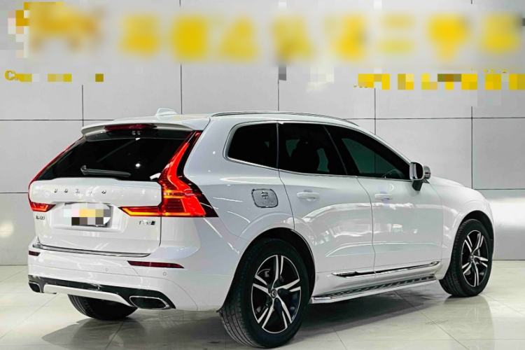 Used Volvo XC60 2019 T5 4x4 Zhiyuan Sport Edition China V Standard
