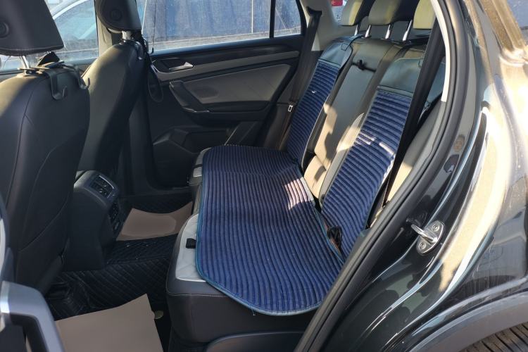 Used Volkswagen Tayron 2023 280TSI Two-Wheel-Drive Luxury Plus Advanced Version
