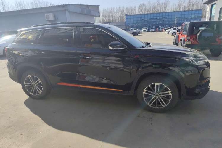 Used Changan CS75 PLUS 2021 1.5T Automatic Luxury Version
