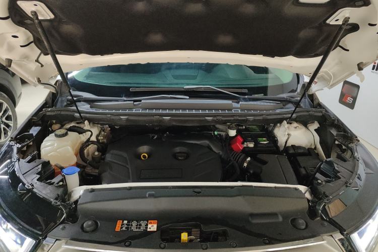 Used Ford Edge 2018 EcoBoost 245 Two-Wheel-Drive Titanium 7-Seater China V Standard
