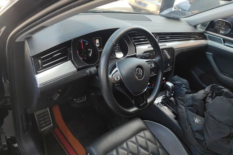 Used Volkswagen Magotan GTE Plug-in Hybrid 2020 GTE Luxury Model