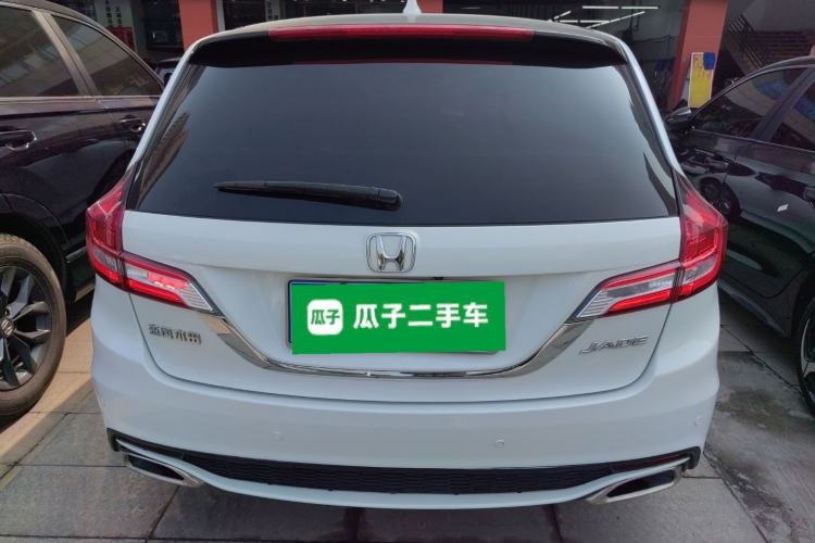 Used Honda Jade 2017 1.8L Automatic Classic Edition 5 seats
