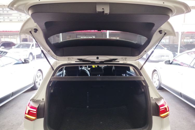 Used Volkswagen Golf 2023 Facelift 280TSI DSG Pro
