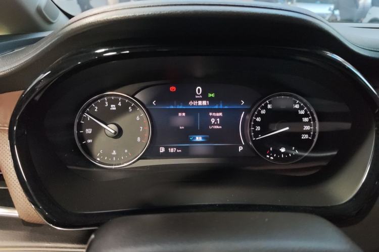 Used Buick GL8 2021 Land Cruiser Executive Class 652T Comfort Model