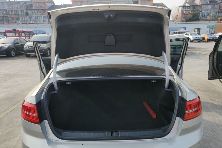 Used Volkswagen Magotan 2019 330TSI DSG Leading Model China VI Standard