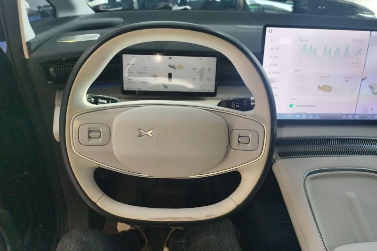 Used XPeng X9 2024 702 Ultra-Long Range Pro
