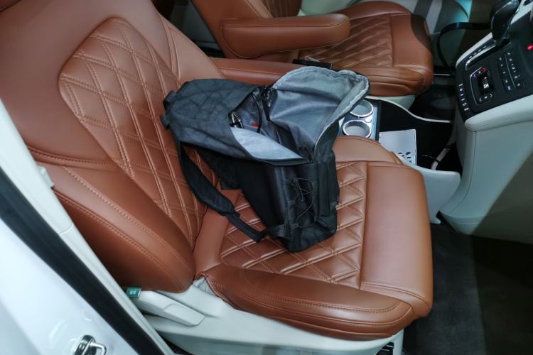 Used Buick GL8 2017 ES 28T Comfort Model China V Standard
