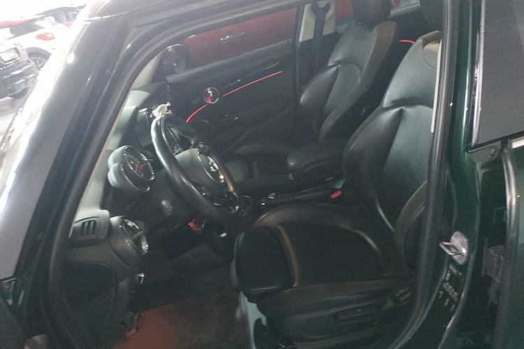 Used  MINI 2016 1.5T COOPER Pioneer Edition Five-Door Model