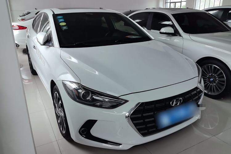 Used Hyundai Elantra 2019 1.4T Dual-Clutch Xuan Dong · Dynamic Model