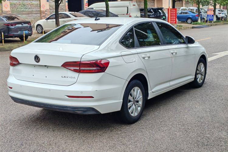 Used Volkswagen Lavida 2022 1.5L Automatic Fashion Edition
