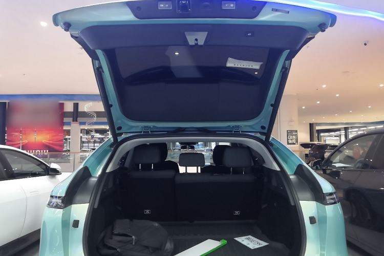 Used XPeng G6 2023 580 Long-Range Pro
