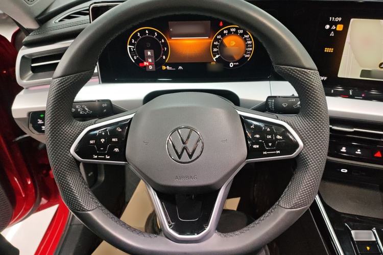 Used Volkswagen Lamando 2023 Lavida L 280TSI DSG Cool & Spicy Edition