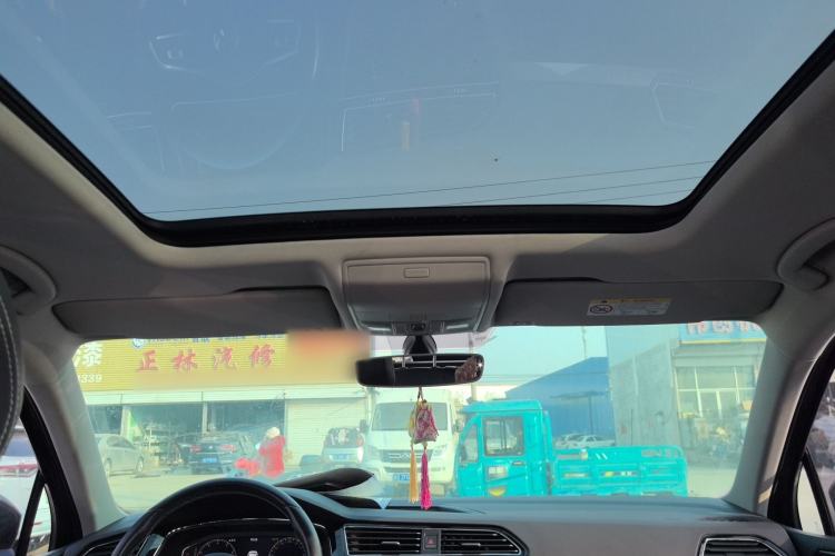 Used Volkswagen Tiguan L 2021 330TSI Automatic Two-Wheel Drive R-Line Enhanced Edition