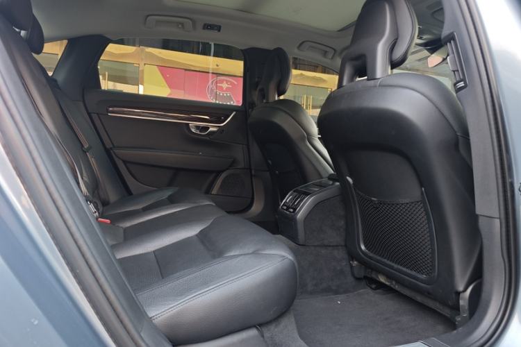 Used Volvo S90 2017 T4 Zhiyuan Edition