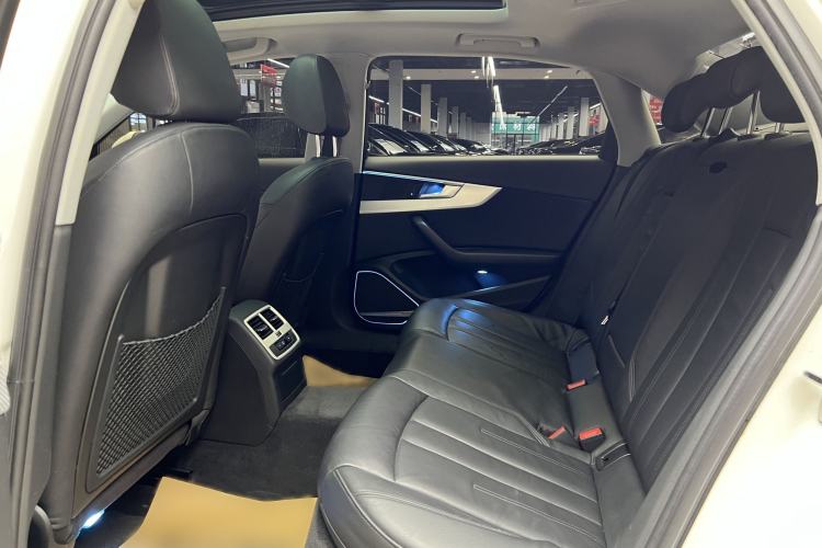 Used Audi A4L 2017 40 TFSI Fashion Model
