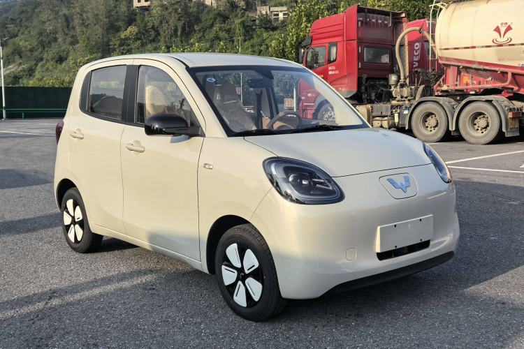 Used Wuling Hongguang MINIEV 2025 Four-Door Version Advanced Edition
