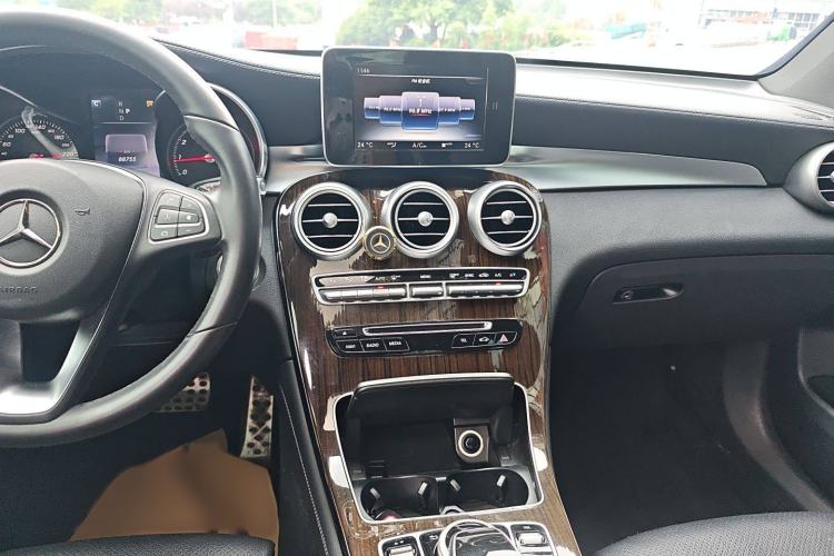 Used Mercedes-Benz GLC 2016 GLC 260 4MATIC Dynamic Edition
