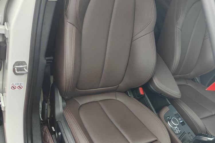 Used BMW X1 2020 sDrive25Li Leading Model