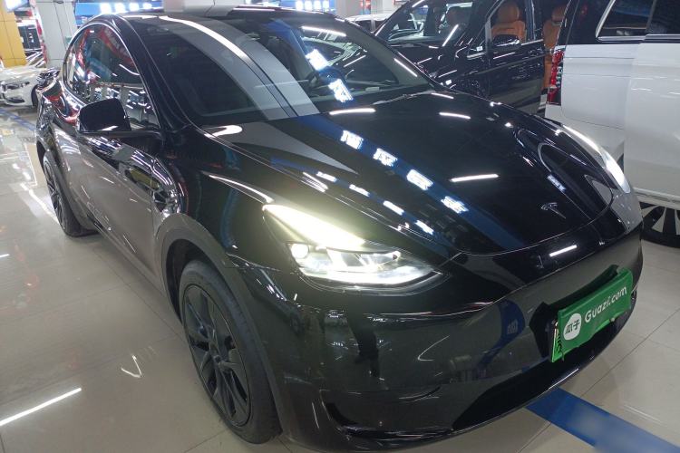 Used Tesla Model Y 2024 Rear-Wheel-Drive Version
