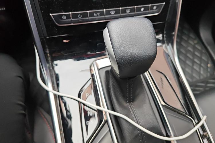 Used SAIC MAXUS D60 2019 1.5T Automatic Comfort Edition 5 Seats