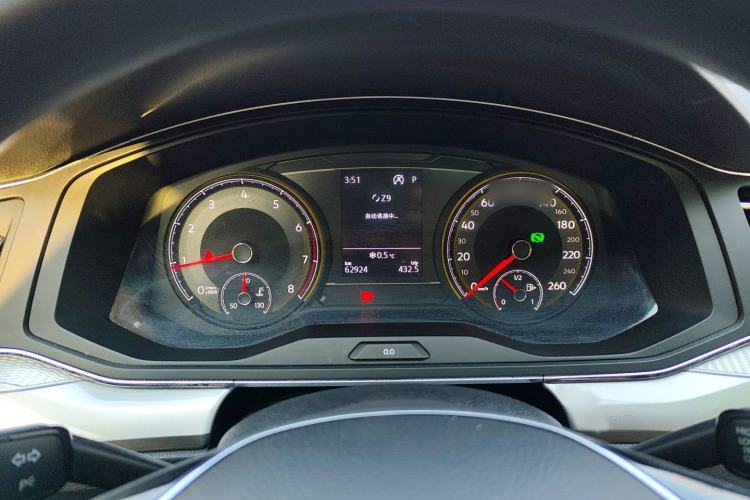 Used Volkswagen Lamando 2019 230TSI DSG Fashion Edition China VI